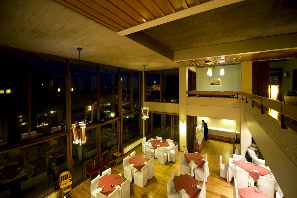 Hotel De กัสโตร ภายนอก รูปภาพ