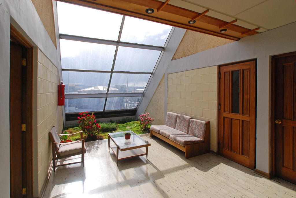 Hotel De กัสโตร ภายนอก รูปภาพ